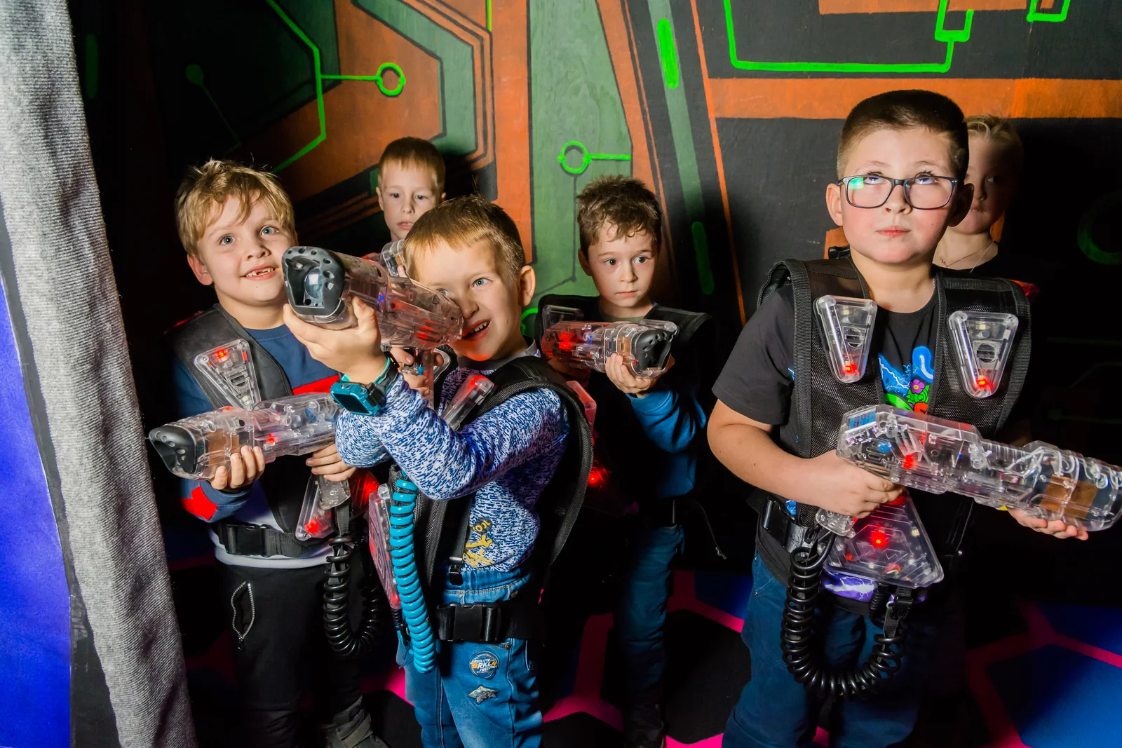 Общее фото гостей в ТРЦ Столица в LaserLand Чита